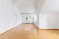 Дом 7 комнат 434 м² в Варшаве, Польша
