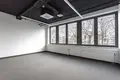 Propiedad comercial 10 habitaciones 490 m² en Varsovia, Polonia