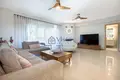 Многоуровневые квартиры 3 спальни 124 м² Неа-Фокея, Греция