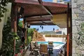 5-Schlafzimmer-Villa 450 m² Anavyssos, Griechenland