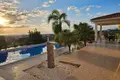 Villa de 4 dormitorios 250 m² en Anarita, Chipre