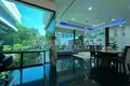 6-Schlafzimmer-Villa 1 200 m² Takua Thung, Thailand