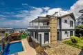 Villa de 4 dormitorios 350 m² Kargicak, Turquía