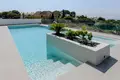 Villa de tres dormitorios 319 m² Dehesa de Campoamor, Španjolska