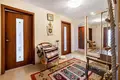 Mieszkanie 4 pokoi 77 m² Mińsk, Białoruś