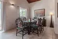 2 bedroom condo 127 m² West End, Honduras