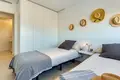 Mieszkanie 2 pokoi 87 m² Torrevieja, Hiszpania