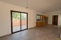 Dom 4 pokoi 225 m² Dromolaxia Meneou Municipality, Cypr