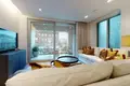 2 bedroom apartment 78 m² in London, United Kingdom