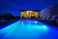 Villa de 7 dormitorios 340 m² Grad Vodice, Croacia