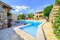 Villa de 4 dormitorios 260 m² Omisalj, Croacia