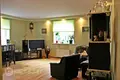 Dom 10 pokojów 700 m² Ryga, Łotwa