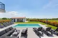 Haus 3 Schlafzimmer 290 m² Brtonigla, Kroatien