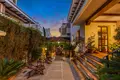 6-Schlafzimmer-Villa 728 m² Torrevieja, Spanien