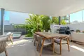 4 bedroom house 372 m² Dos Hermanas, Spain