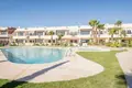 Mieszkanie 2 pokoi 108 m² Torrevieja, Hiszpania