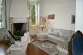 Villa de 6 habitaciones  Arona, Italia