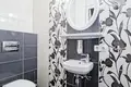 Herrenhaus 5 zimmer 370 m² in Juchnauka, Belarus