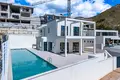6-Schlafzimmer-Villa 636 m² Finestrat, Spanien