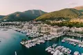Mieszkanie 2 pokoi 156 m² Tivat, Czarnogóra