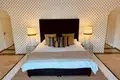 4 bedroom house 350 m² Dos Hermanas, Spain