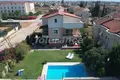 4 bedroom house 350 m² Serik, Turkey