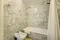 2 bedroom apartment 120 m² Marbella, Spain