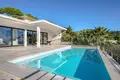 4-Schlafzimmer-Villa 325 m² Frankreich, Frankreich
