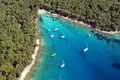 Atterrir  Veli Losinj, Croatie
