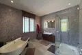 Haus 4 Schlafzimmer 530 m² Dos Hermanas, Spanien