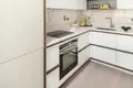 3 bedroom apartment 103 m² London, United Kingdom