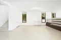 Дом 5 спален  Строволос, Кипр