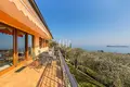 3 bedroom villa 335 m² Gardone Riviera, Italy
