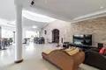 Villa de 2 dormitorios 300 m² Sakhu, Tailandia