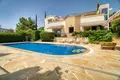 5-Schlafzimmer-Villa 400 m² Kamares, Zypern
