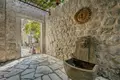 Haus 10 Schlafzimmer 240 m² Risan, Montenegro