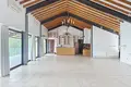 Дом 6 спален 730 м² Мониатис, Кипр
