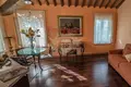 Propriété commerciale 608 m² à Lucques, Italie