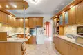 House 2 bathrooms 260 m² in Central Hungary, All countries