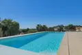 4-Schlafzimmer-Villa 453 m² Calp, Spanien