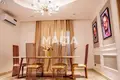 Haus  Eti Osa, Nigeria