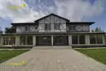 Cottage 342 m² Lahojsk selsaviet, Belarus