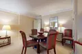 2 bedroom apartment 126 m² in London, United Kingdom