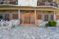 House 14 bedrooms 1 088 m² Bashkia Durres, Albania