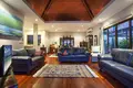 Villa de 4 dormitorios 200 m² Rawai, Tailandia