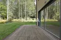 Mieszkanie 3 pokoi 90 m² Kirkkonummi, Finlandia