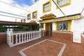 6 bedroom house 137 m² Dos Hermanas, Spain