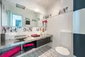 Mieszkanie 3 pokoi 220 m² Benidorm, Hiszpania