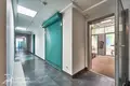 Oficina 10 habitaciones 600 m² en Minsk, Belarús