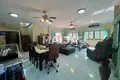 3 bedroom villa 200 m² Nong Prue, Thailand